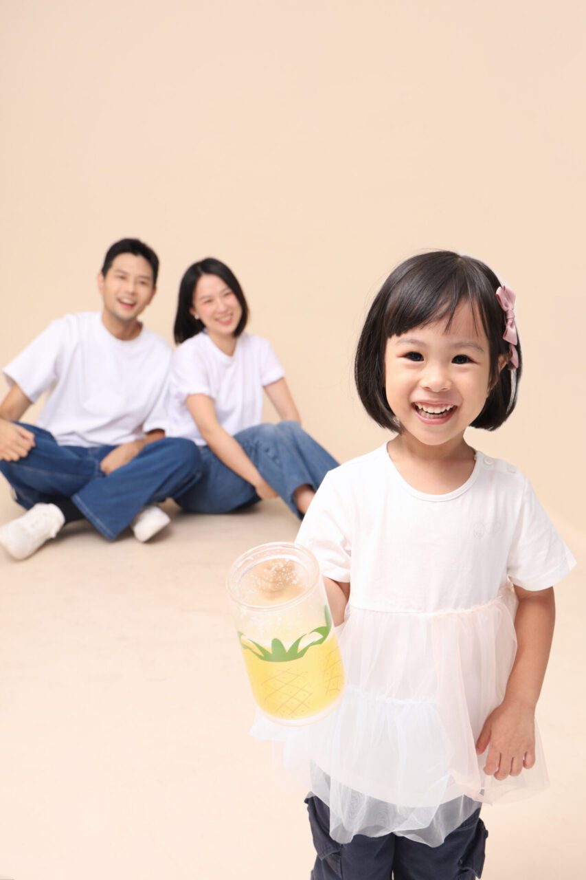 春山相館形象照＋全家福拍攝體驗｜韓式證件照、專業一條龍服務，紀錄幸福與成長！